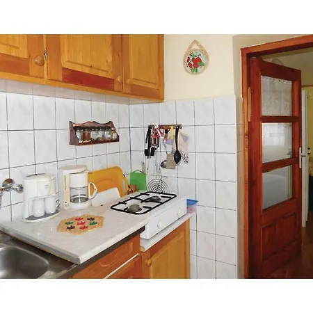 One-bedroom Holiday In * Velence